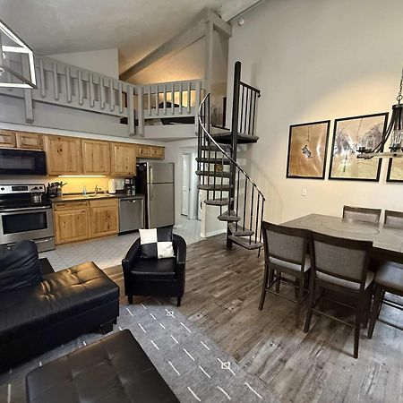 Boyne Mountain Condo -Sleeps 12 Boyne Falls Buitenkant foto