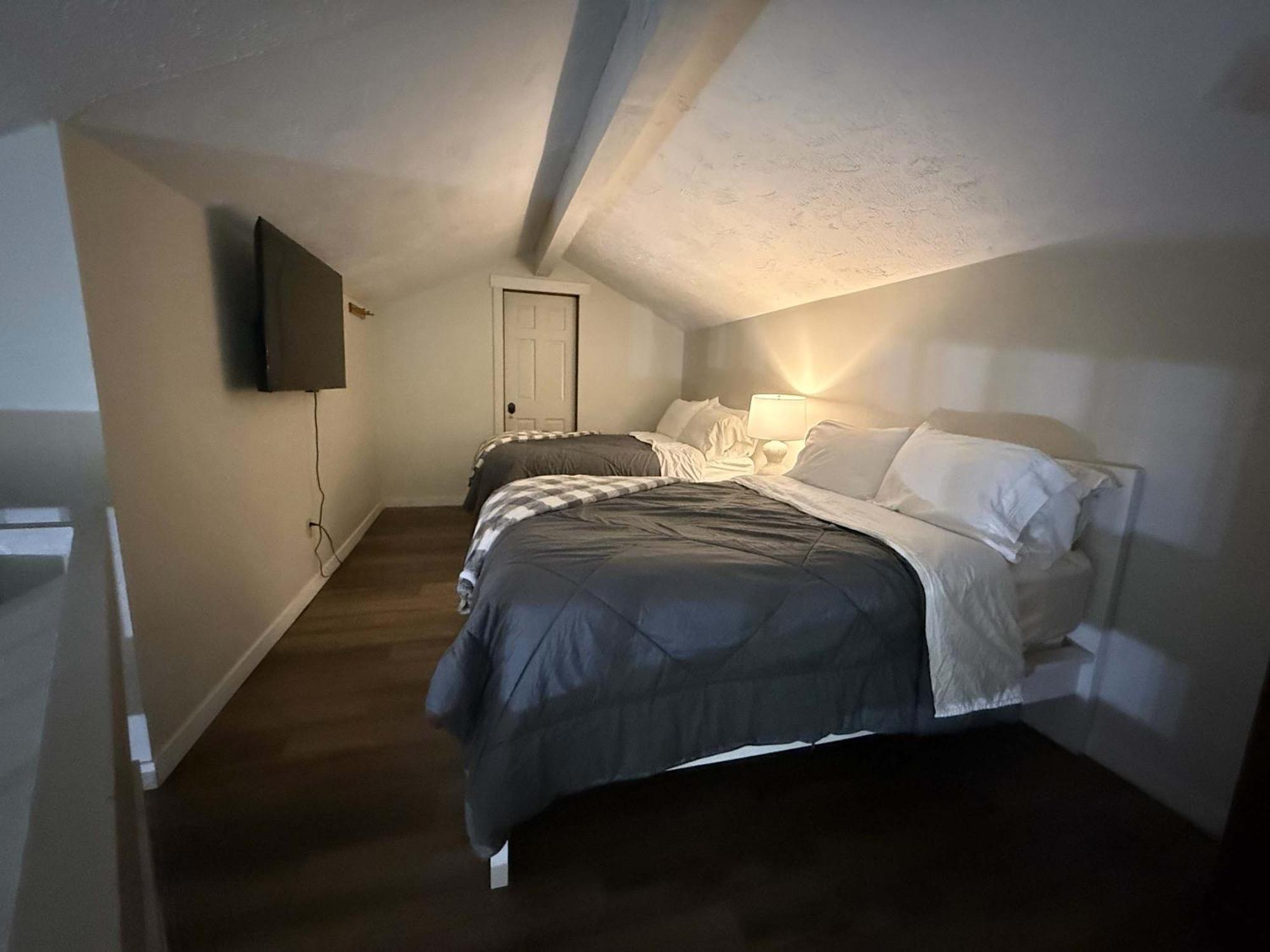 Boyne Mountain Condo -Sleeps 12 Boyne Falls Buitenkant foto